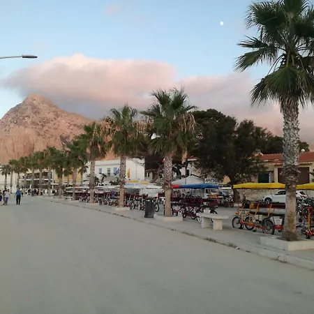 La Conchiglia Sul Mare San Vito Lo Capo