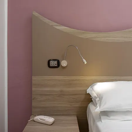 Hotel La Conchiglia Sul Mare *